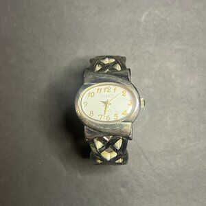 Studio STD983T Womens Silver Tone Stainless Steel Hinged Quartz Wrist Watch